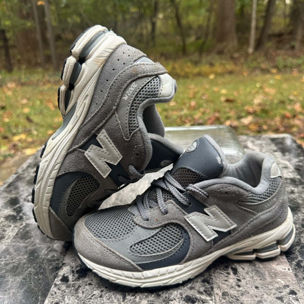 New Balance Size 1 2002R Unisex Kids Running Shoes Steel Gray  Athletic Sneakers - Picture 7 of 16